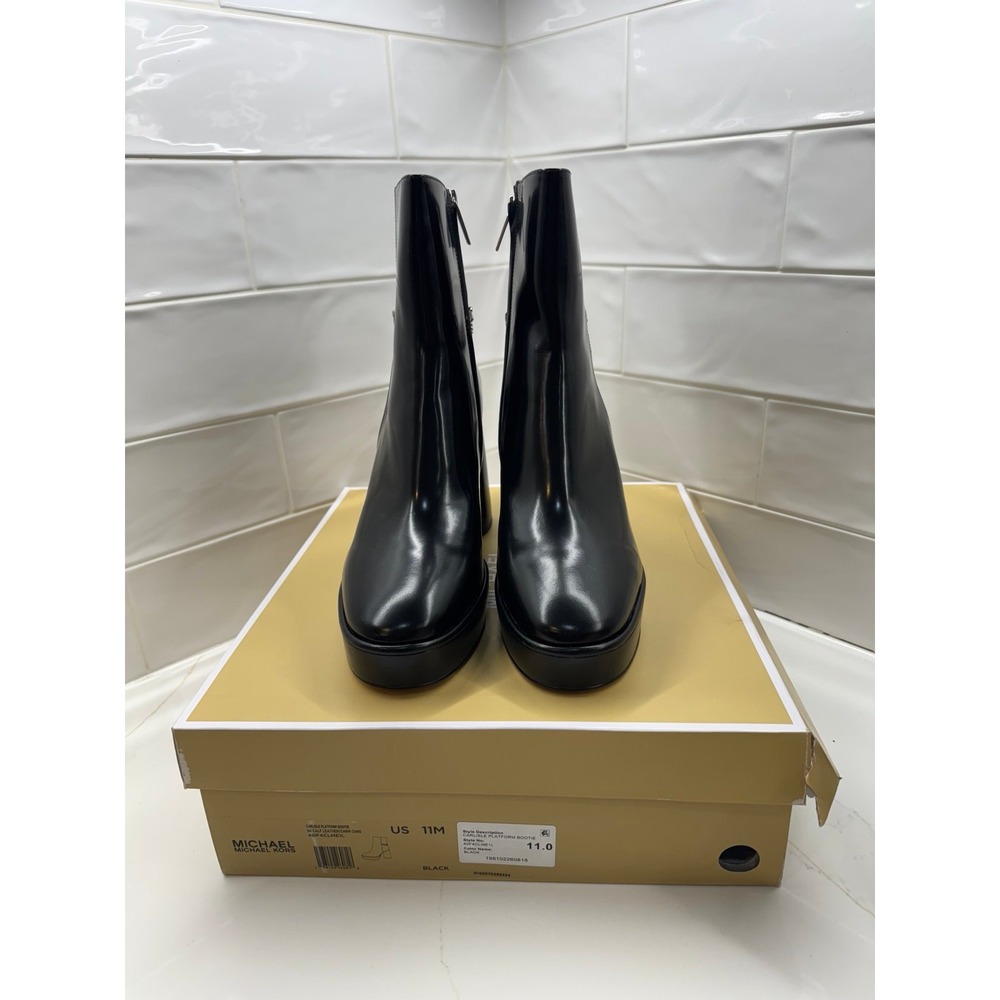 Michael Kors womens Carlisle Platform Bootie size 11